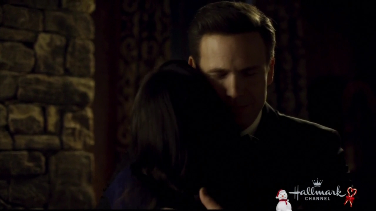 VampireDiariesWorld-dot-nl_ChristmasWishesAndMistletoeKisses07817.jpg