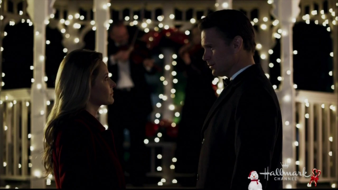 VampireDiariesWorld-dot-nl_ChristmasWishesAndMistletoeKisses07952.jpg