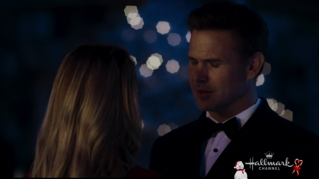 VampireDiariesWorld-dot-nl_ChristmasWishesAndMistletoeKisses07981.jpg