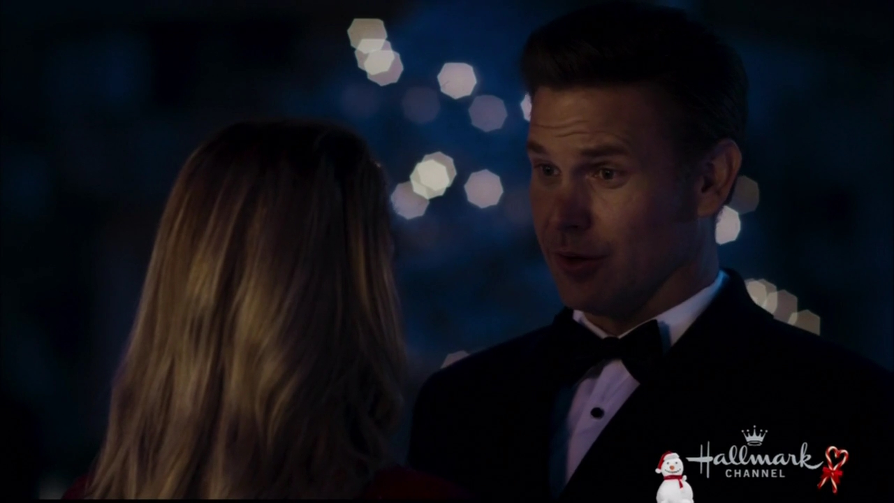VampireDiariesWorld-dot-nl_ChristmasWishesAndMistletoeKisses07983.jpg