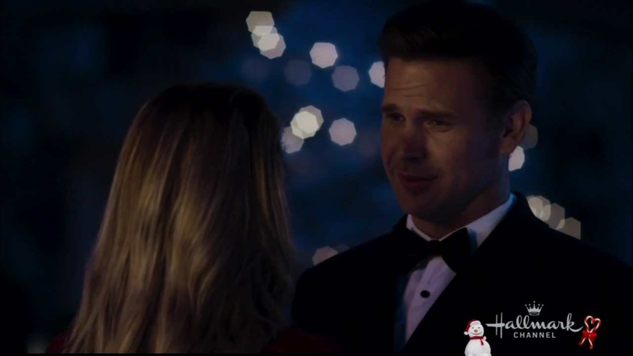VampireDiariesWorld-dot-nl_ChristmasWishesAndMistletoeKisses07984.jpg