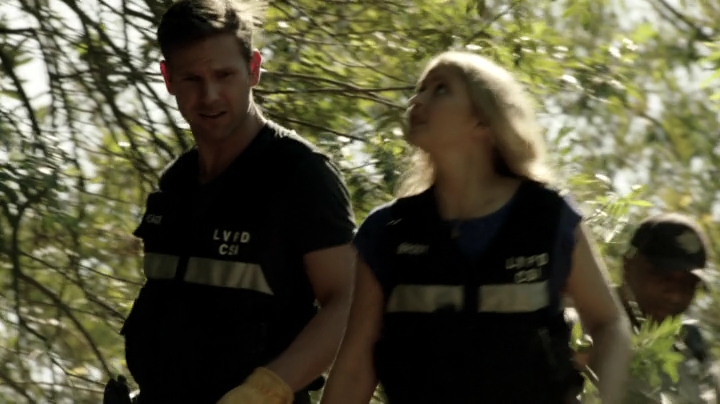 VampireDiariesWorld-dot-org_CSI-14x08-1935.jpg