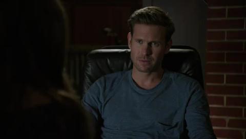 VampireDiariesWorld-dot-org_Cult1x03-0487.jpg