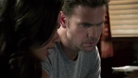 VampireDiariesWorld-dot-org_Cult1x03-2201.jpg