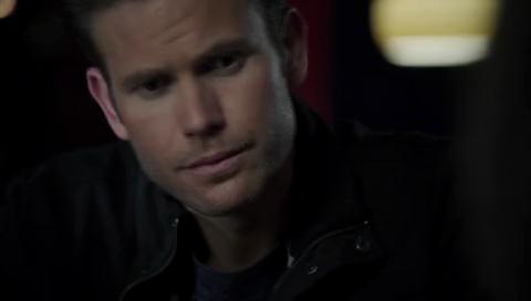 VampireDiariesWorld-dot-org_Cult1x040531.jpg