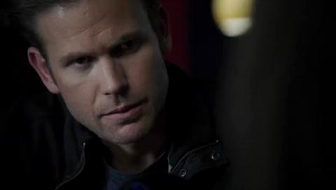 VampireDiariesWorld-dot-org_Cult1x040550.jpg