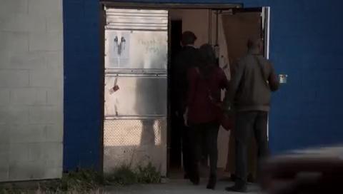 VampireDiariesWorld-dot-org_Cult1x041137.jpg