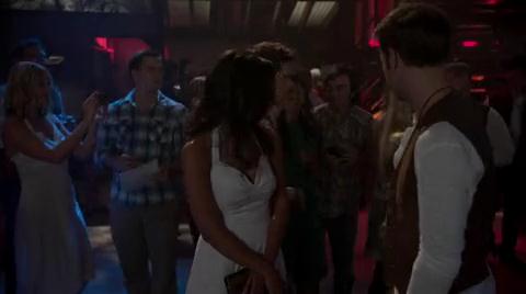 VampireDiairiesWorld-dot-org_CultS01E05-0841.jpg