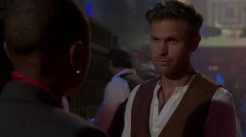 VampireDiairiesWorld-dot-org_CultS01E05-1537.jpg