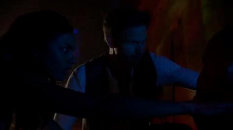 VampireDiairiesWorld-dot-org_CultS01E05-1916.jpg