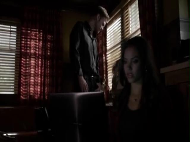VampireDiariesWorld-dot-org_Cult-S01E07-1354.jpg