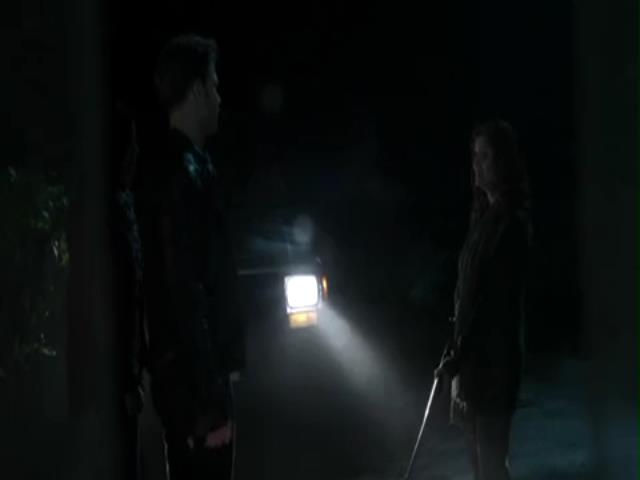 VampireDiariesWorld-dot-org_Cult-S01E07-1918.jpg