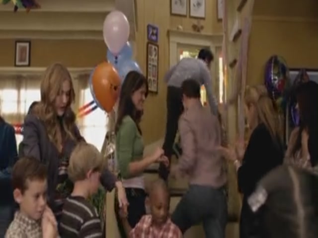 VampireDiariesWorld-dot-org-WhatAboutBrian1x04-1423.jpg