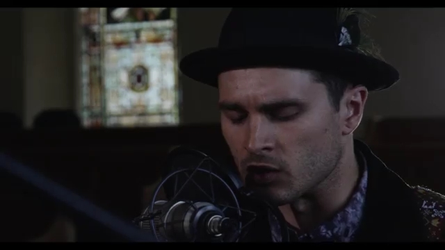 VampireDiariesWorld-dot-nl_BloodyNose-TheHudsonSessions0073.jpg