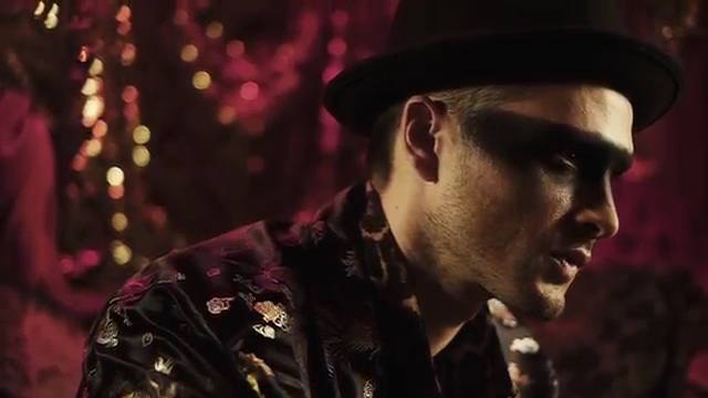 VampireDiariesWorld-dot-MichaelMalarkeyCaptainSolitaire0447.jpg VampireDiariesWorld-dot-MichaelMalarkeyCaptainSolitaire0447.jpg