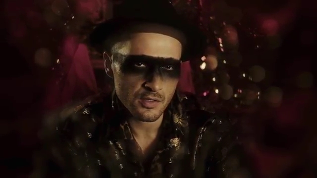 VampireDiariesWorld-dot-MichaelMalarkeyCaptainSolitaire0591.jpg