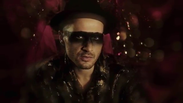 VampireDiariesWorld-dot-MichaelMalarkeyCaptainSolitaire0592.jpg