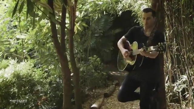 VampireDiariesWorld-dot-nl_MichaelMalarkey-ToBeAMan0126.jpg