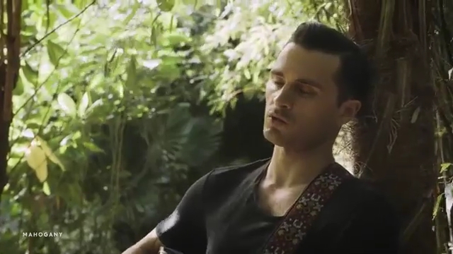 VampireDiariesWorld-dot-nl_MichaelMalarkey-ToBeAMan0191.jpg