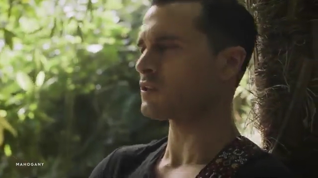 VampireDiariesWorld-dot-nl_MichaelMalarkey-ToBeAMan0233.jpg