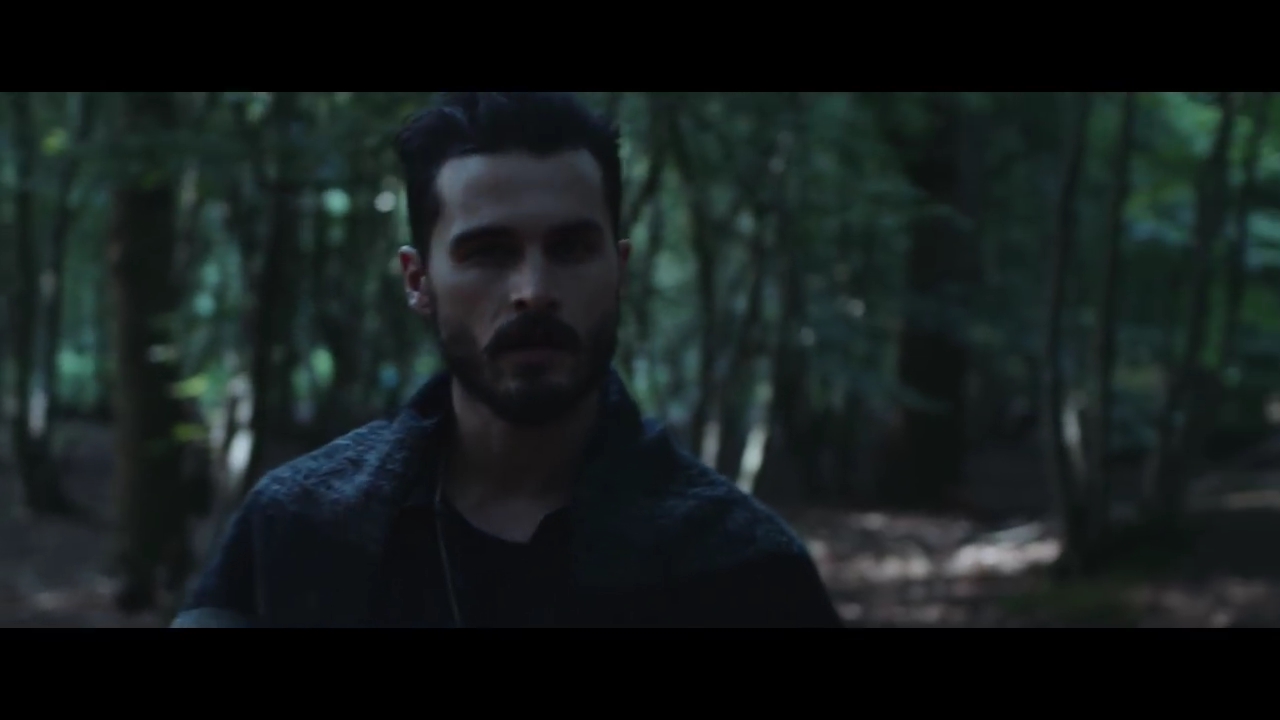 VampireDiariesWorld-dot-nl_MichaelMalarkey-UncomfortablyNumb0033.jpg