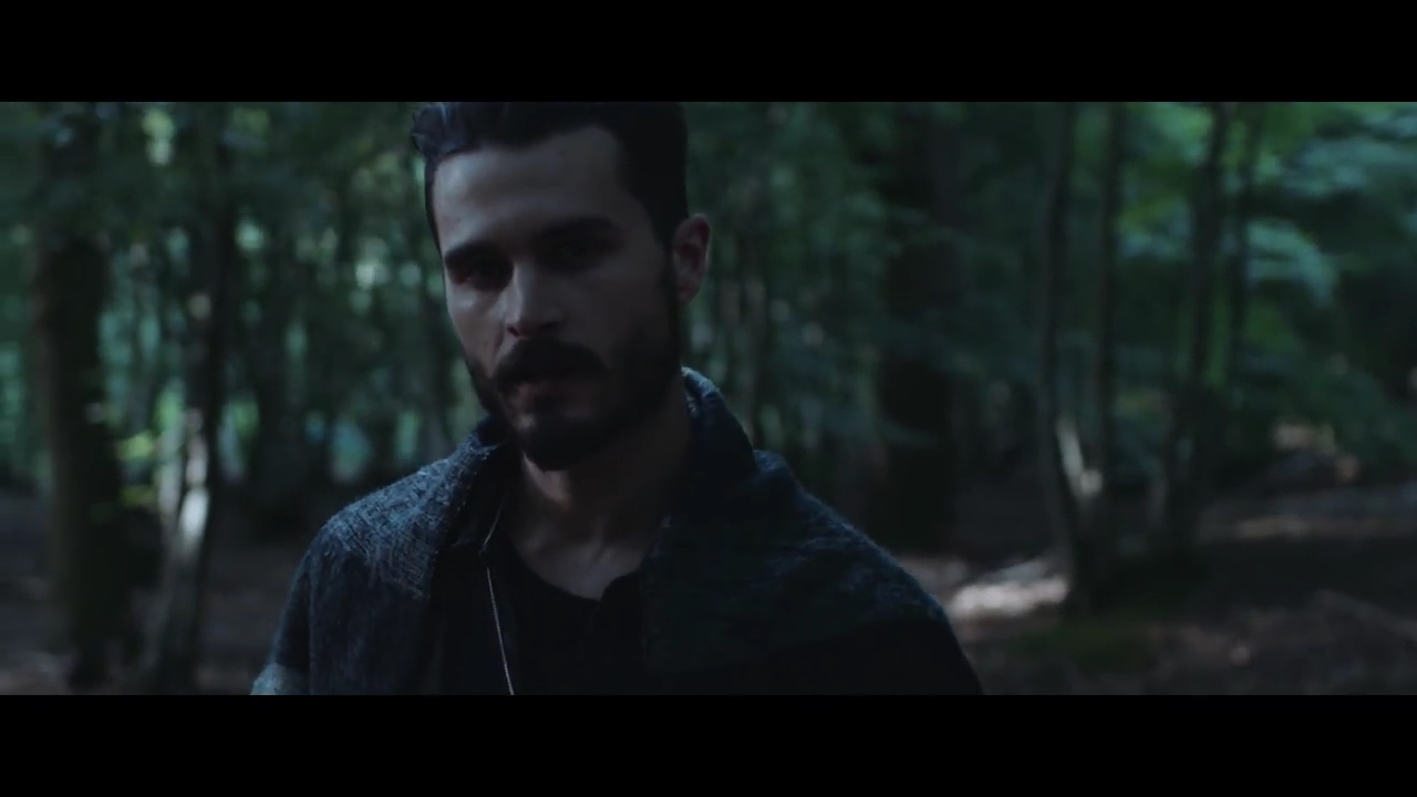 VampireDiariesWorld-dot-nl_MichaelMalarkey-UncomfortablyNumb0035.jpg