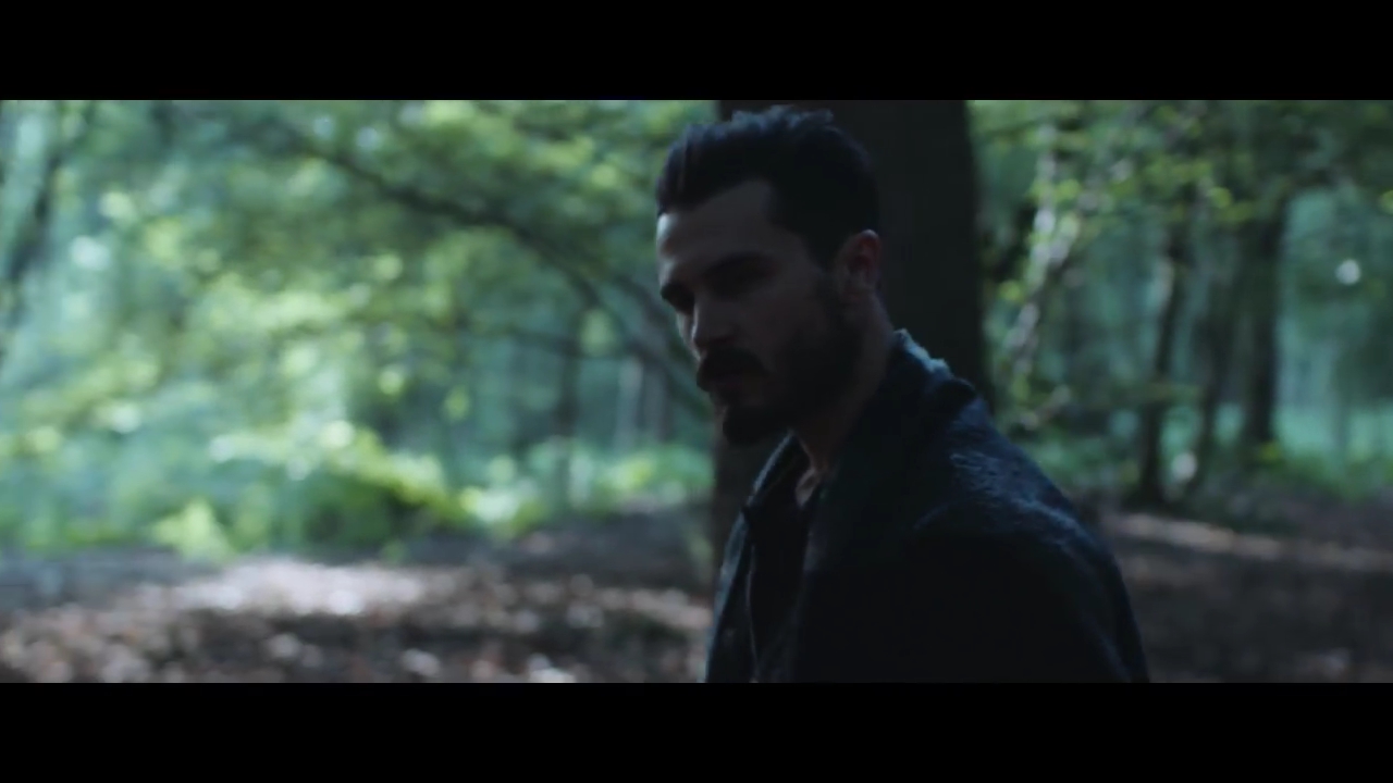 VampireDiariesWorld-dot-nl_MichaelMalarkey-UncomfortablyNumb0103.jpg