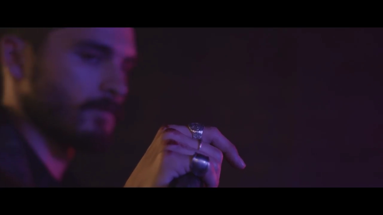 VampireDiariesWorld-dot-nl_MichaelMalarkey-UncomfortablyNumb0215.jpg