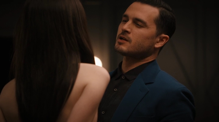 VampireDiariesWorld-dot-nl-LawAndOrder-OrganisedCrime3x12-1993.jpg VampireDiariesWorld-dot-nl-LawAndOrder-OrganisedCrime3x12-1993.jpg