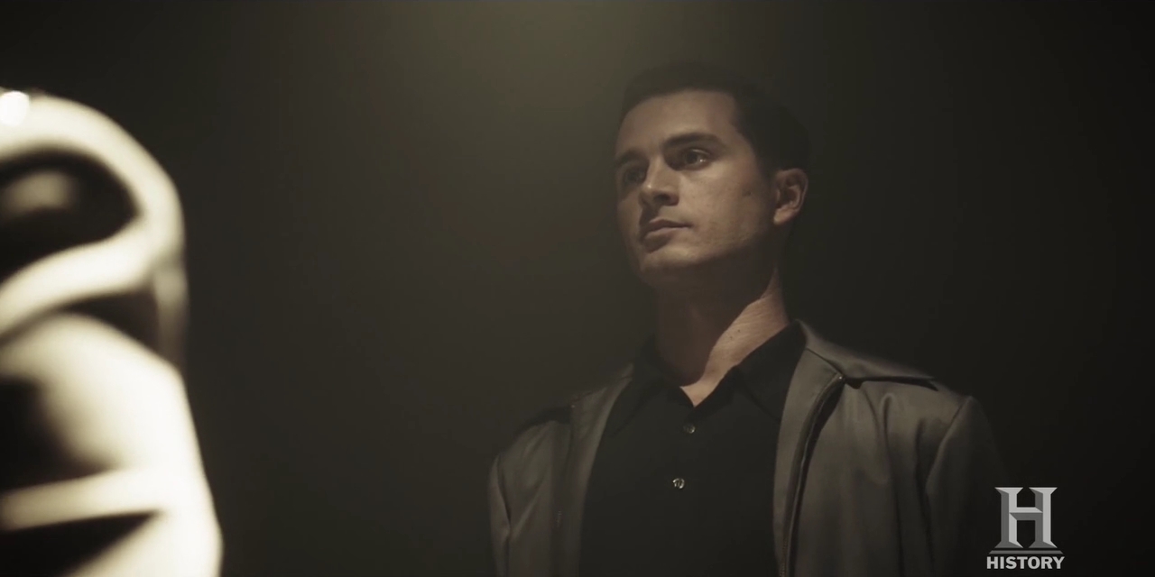 VampireDiariesWorld-dot-nl_ProjectBlueBook2x02-0194.jpg