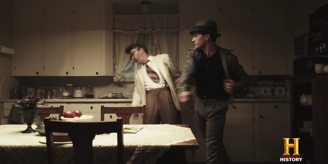 VampireDiariesWorld-dot-nl_ProjectBlueBook2x02-1823.jpg