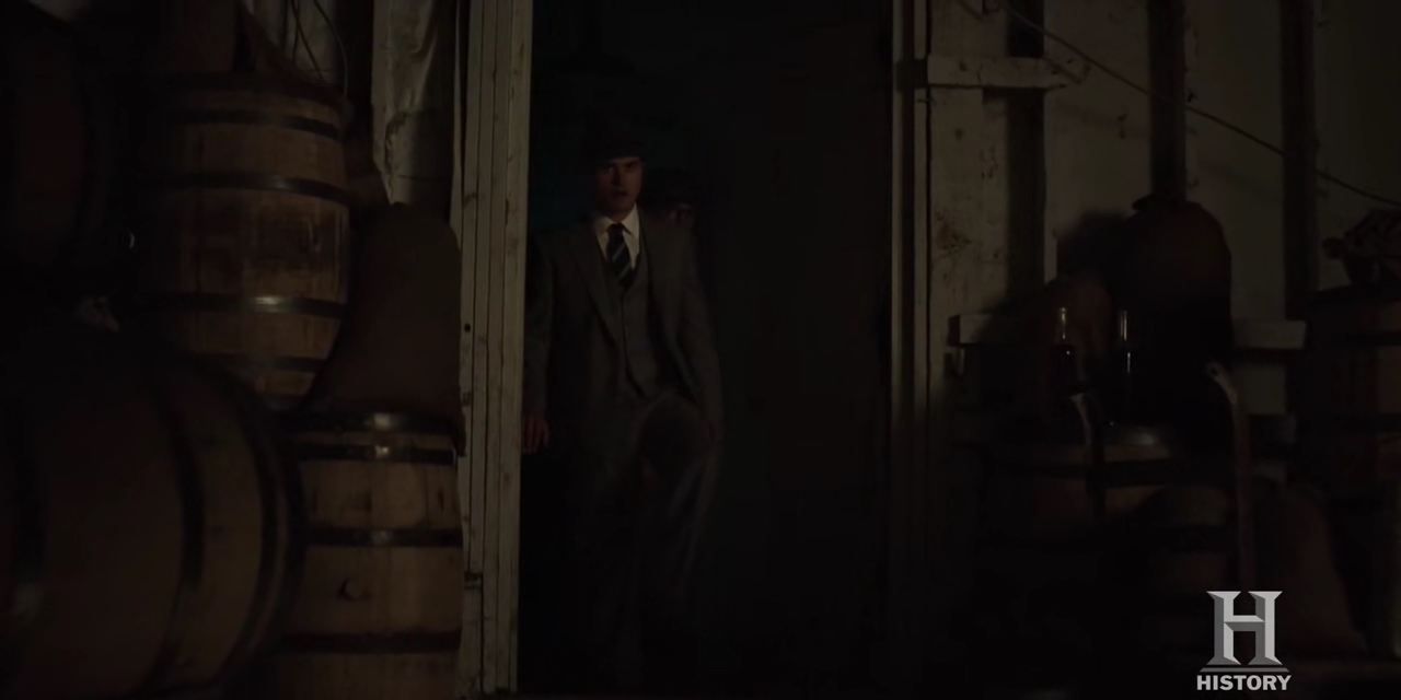 VampireDiariesWorld-dot-nl-ProjectBlueBook2x04-2156.jpg