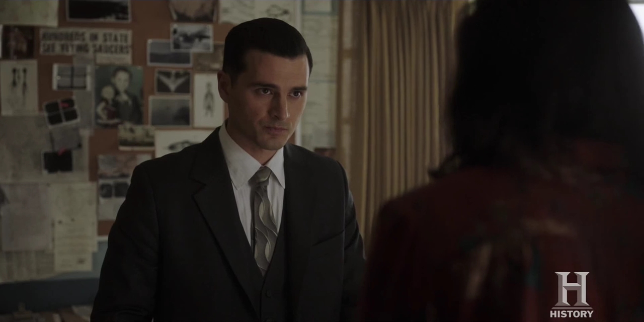 VampireDiariesWorld-dot-nl-ProjectBlueBook2x05-0411.jpg