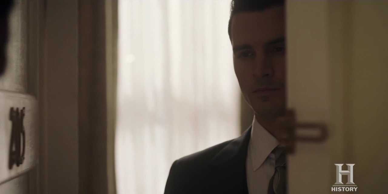 VampireDiariesWorld-dot-nl-ProjectBlueBook2x05-0654.jpg