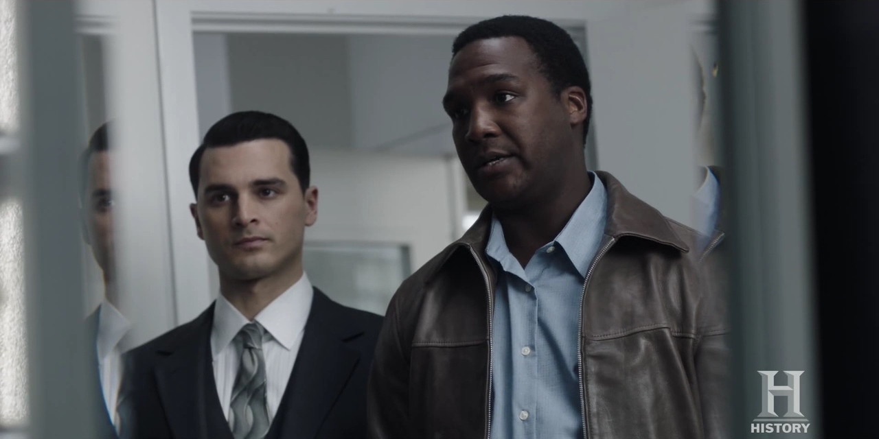 VampireDiariesWorld-dot-nl-ProjectBlueBook2x05-1091.jpg