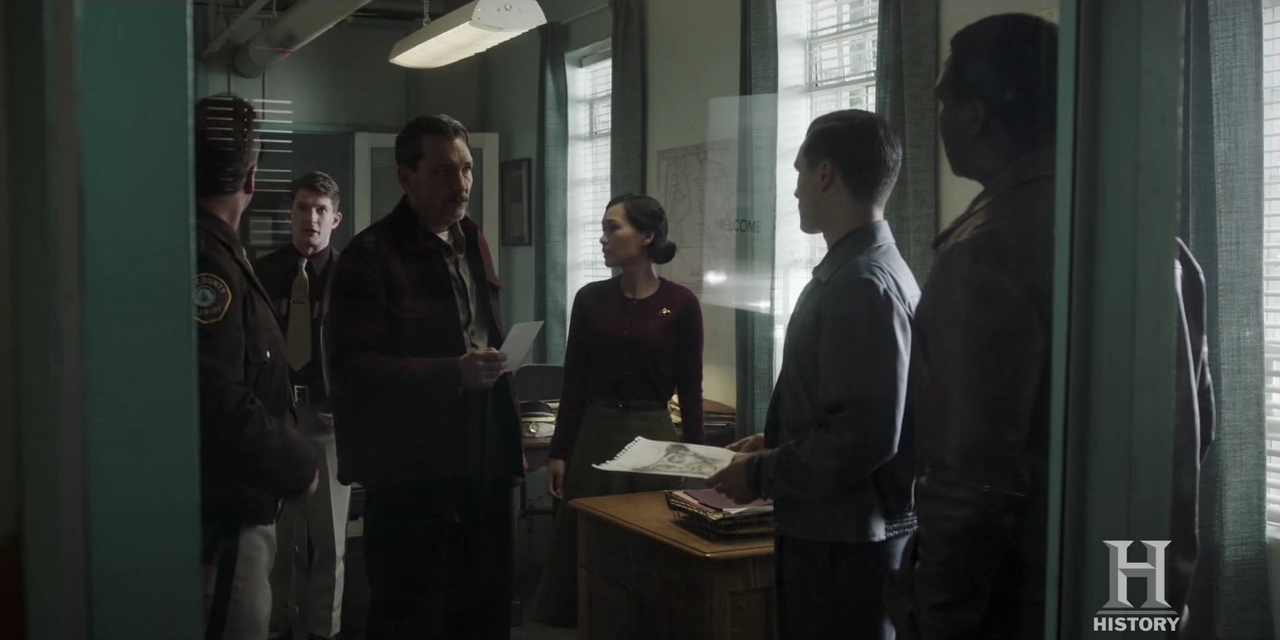 VampireDiariesWorld-dot-nl-ProjectBlueBook2x05-1959.jpg VampireDiariesWorld-dot-nl-ProjectBlueBook2x05-1959.jpg