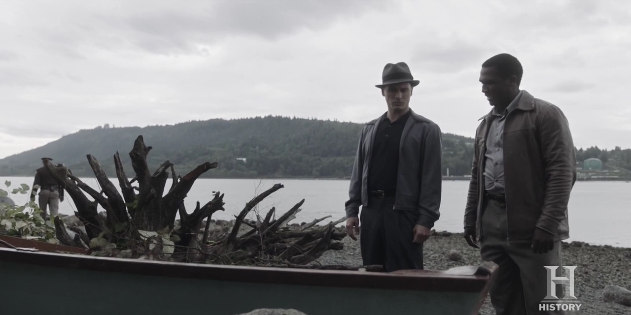 VampireDiariesWorld-dot-nl-ProjectBlueBook2x05-1988.jpg