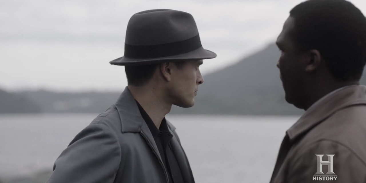 VampireDiariesWorld-dot-nl-ProjectBlueBook2x05-1996.jpg