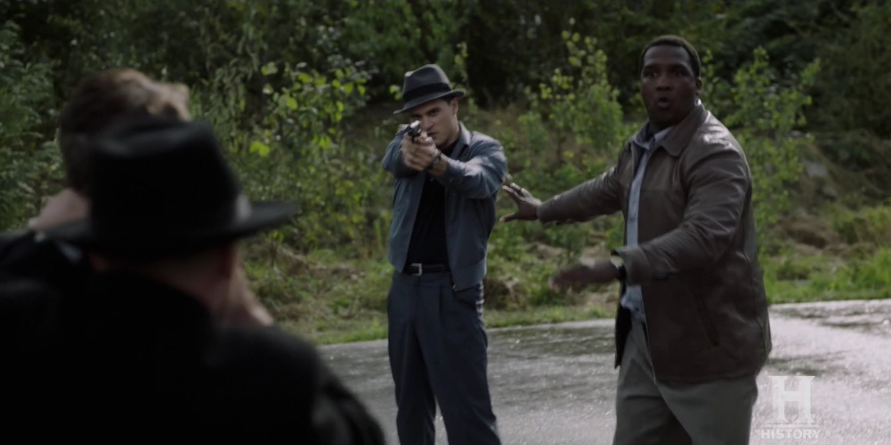 VampireDiariesWorld-dot-nl-ProjectBlueBook2x05-2273.jpg