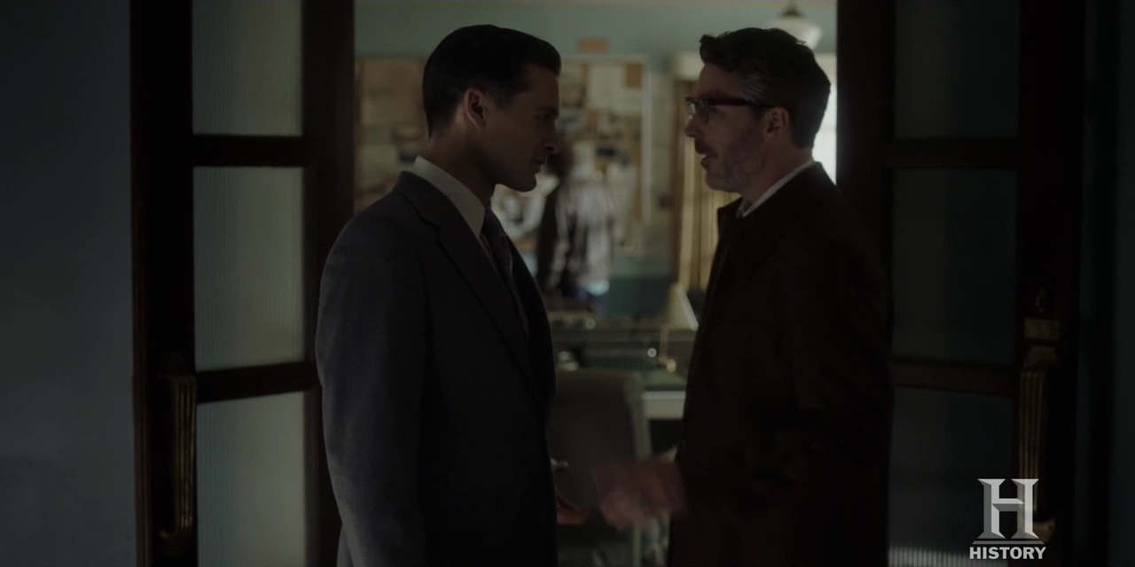 VampireDiariesWorld-dot-nl-ProjectBlueBook2x06-0441.jpg