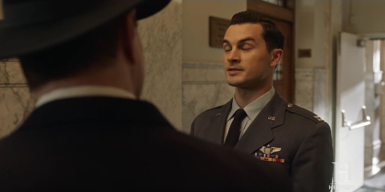 VampireDiariesWorld-dot-nl-ProjectBlueBook2x06-1997.jpg