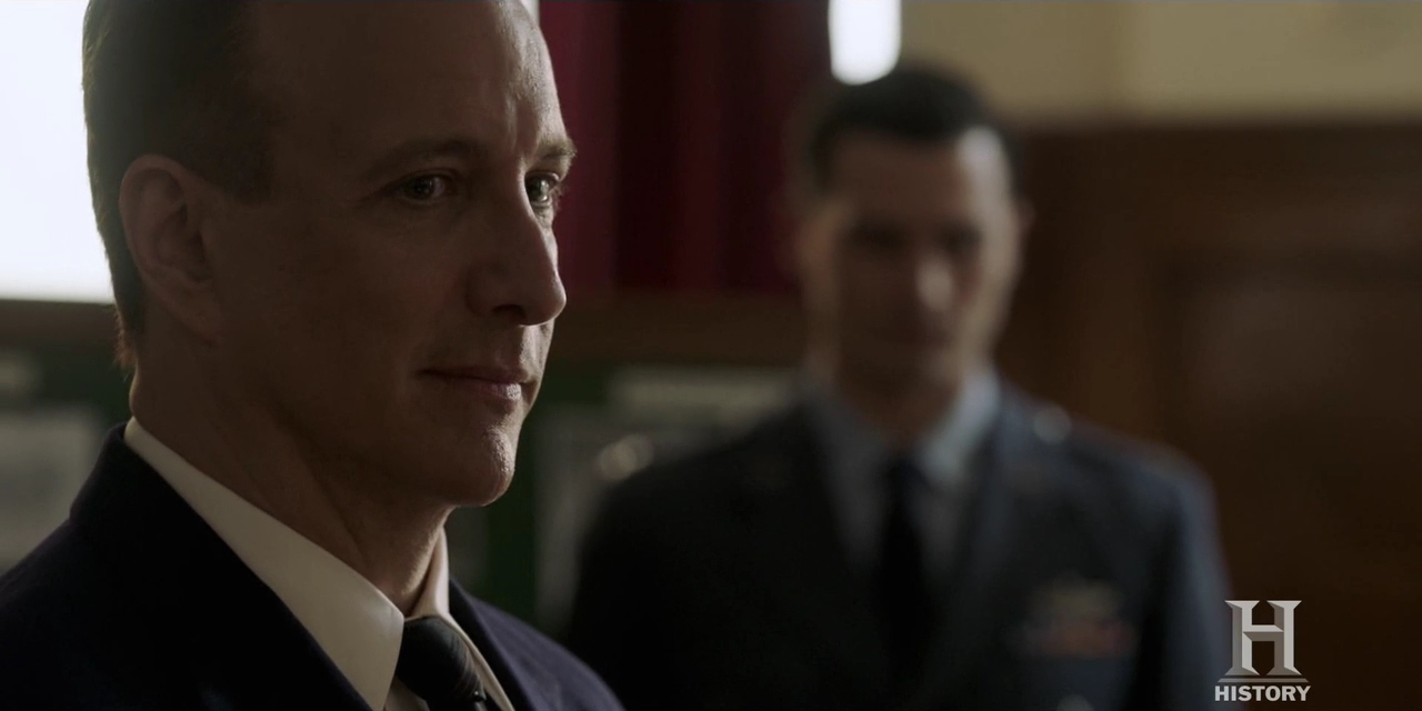 VampireDiariesWorld-dot-nl-ProjectBlueBook2x06-2341.jpg