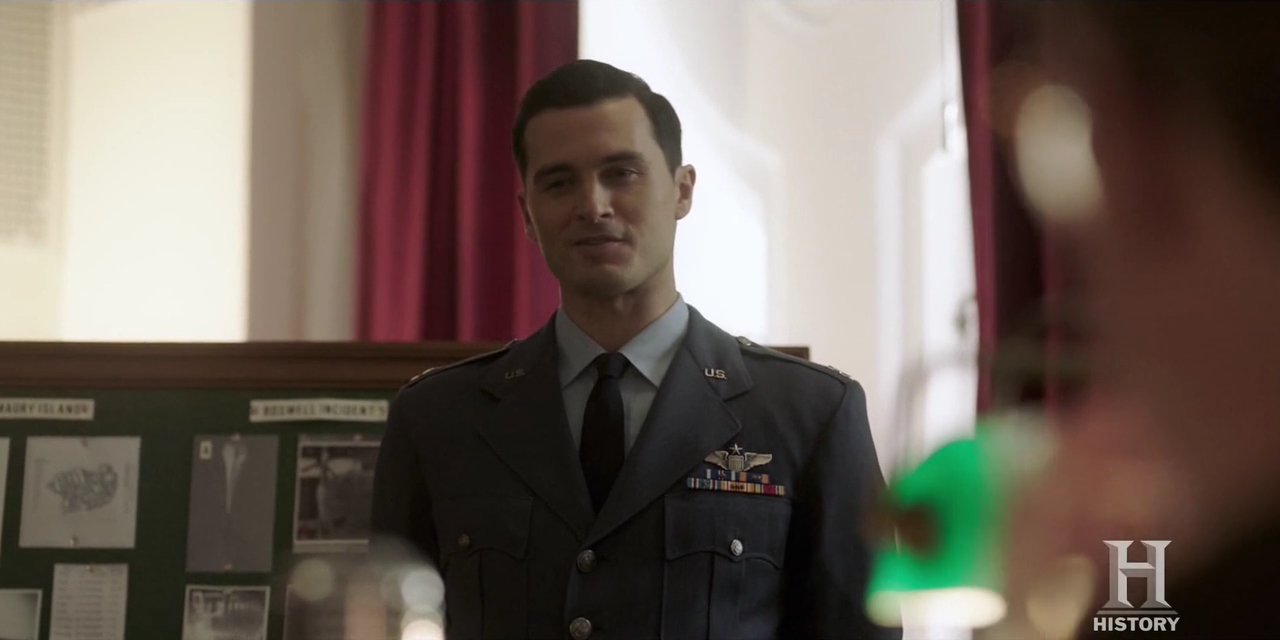 VampireDiariesWorld-dot-nl-ProjectBlueBook2x06-2364.jpg