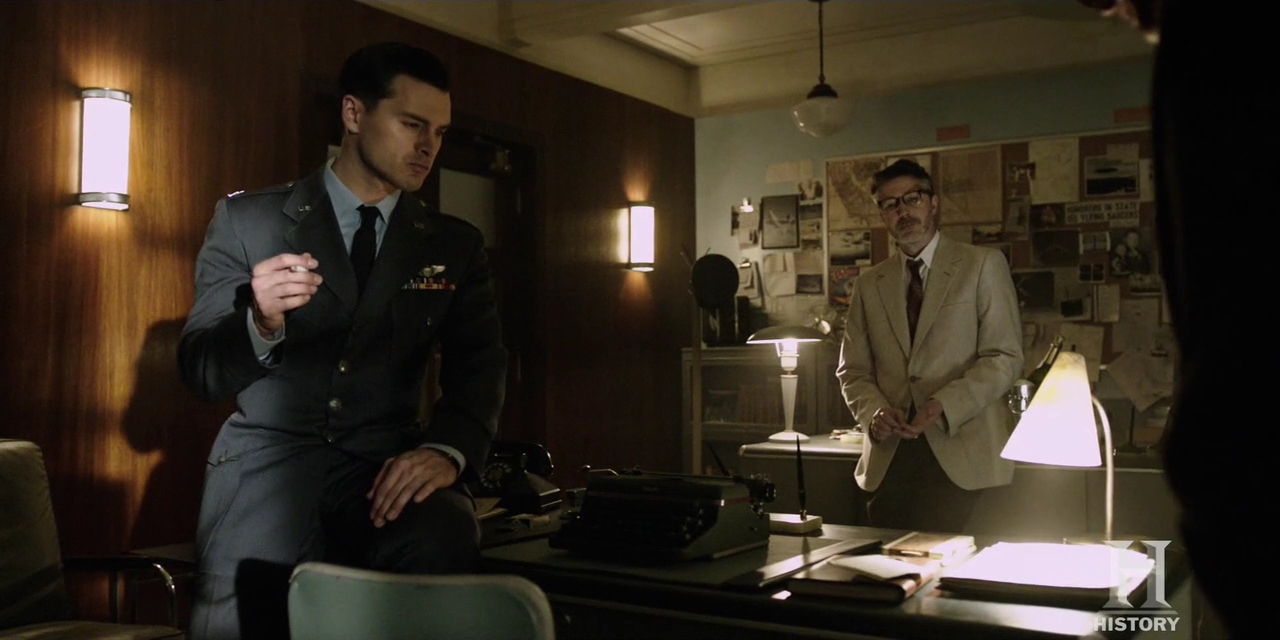 VampireDiariesWorld-dot-nl-ProjectBlueBook2x08-0255.jpg