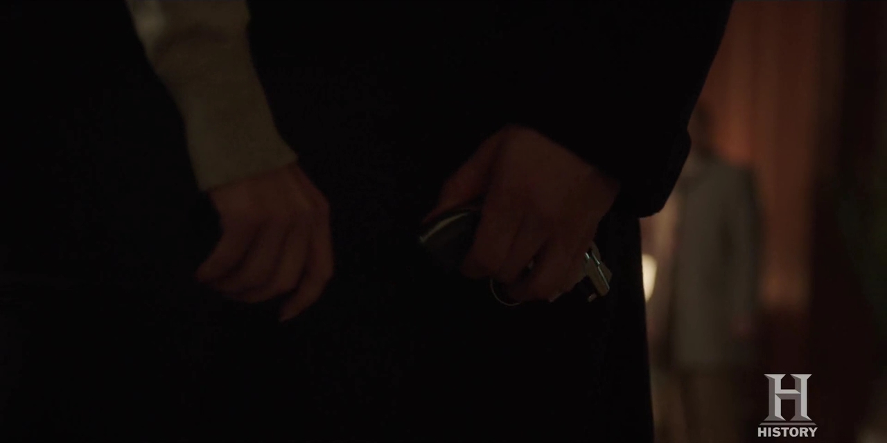 VampireDiariesWorld-dot-nl-ProjectBlueBook2x08-2117.jpg