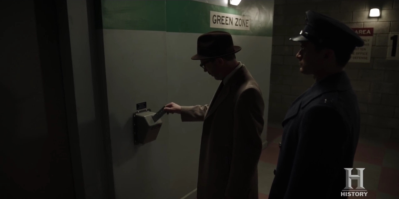 VampireDiariesWorld-dot-nl-ProjectBlueBook2x08-2462.jpg