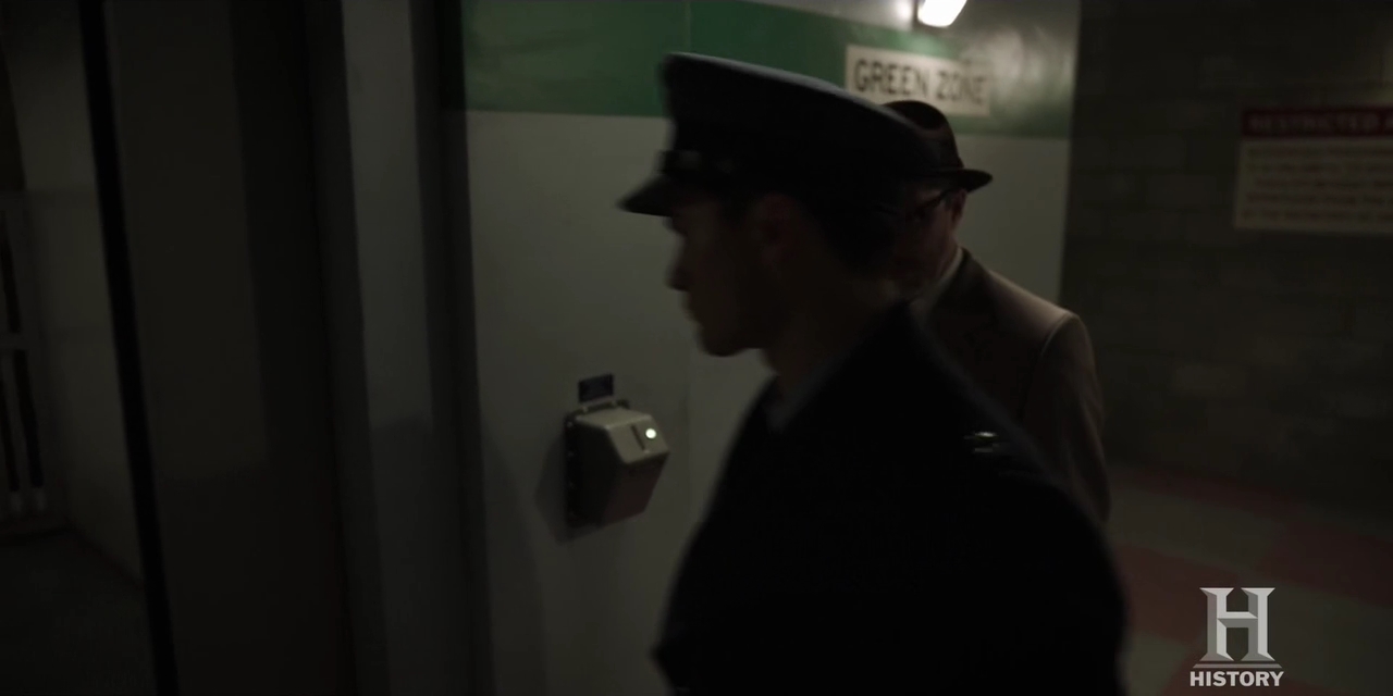 VampireDiariesWorld-dot-nl-ProjectBlueBook2x08-2468.jpg