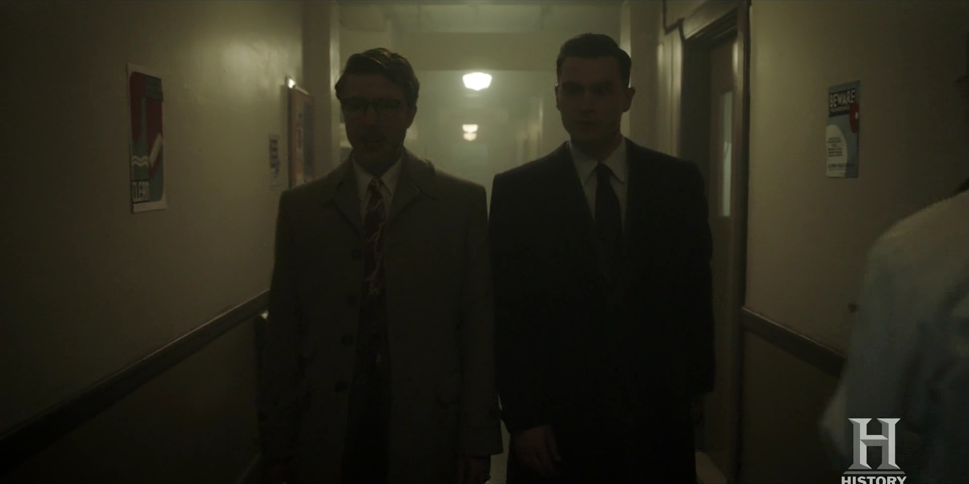 VampireDiariesWorld-dot-nl_ProjectBlueBook1x03-0405.jpg
