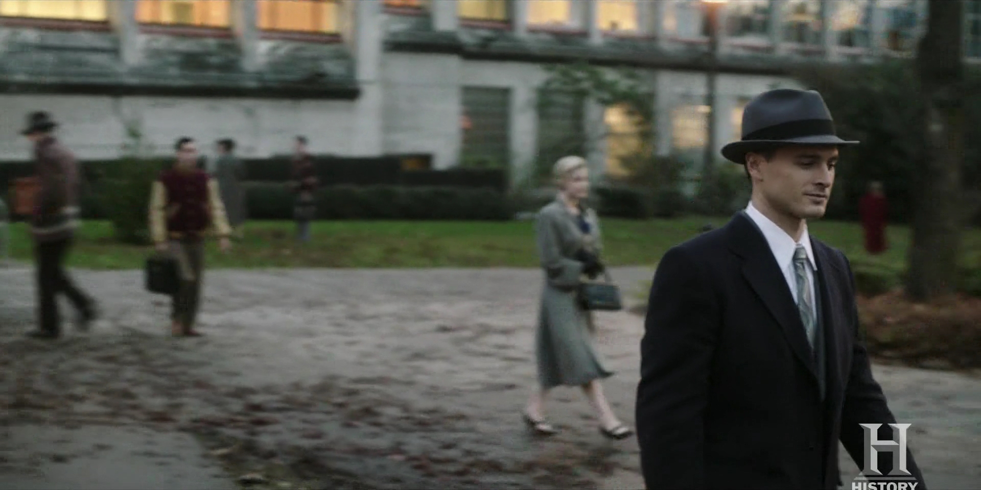 VampireDiariesWorld-dot-nl_ProjectBlueBook1x03-0688.jpg