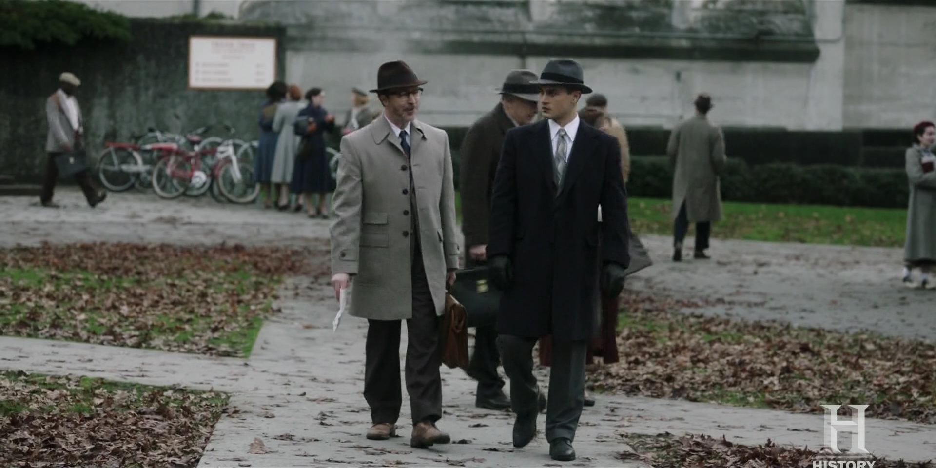 VampireDiariesWorld-dot-nl_ProjectBlueBook1x03-0718.jpg